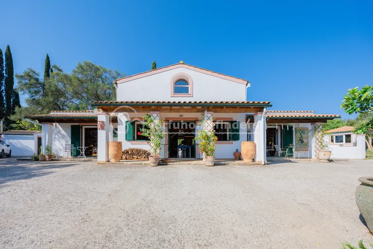 ART HOUSE, Kouramades, Corfu