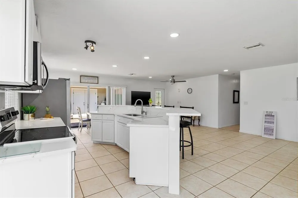 18579 Robinson Ave, Port Charlotte, FL 33948
