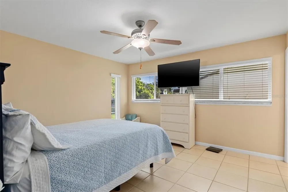 18579 Robinson Ave, Port Charlotte, FL 33948