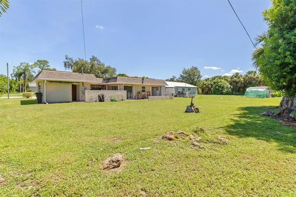 18579 Robinson Ave, Port Charlotte, FL 33948
