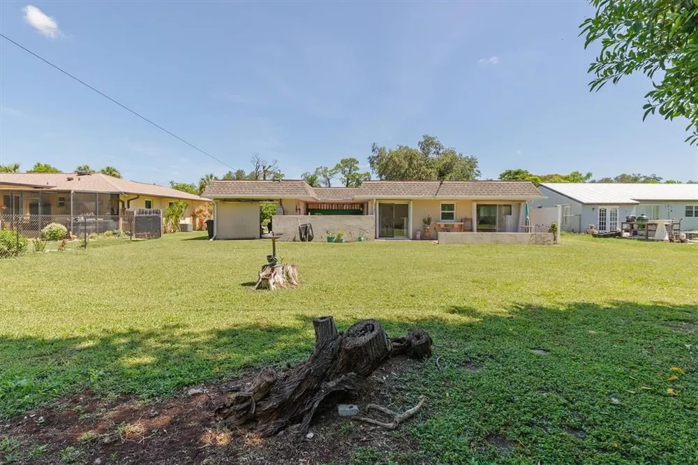 18579 Robinson Ave, Port Charlotte, FL 33948