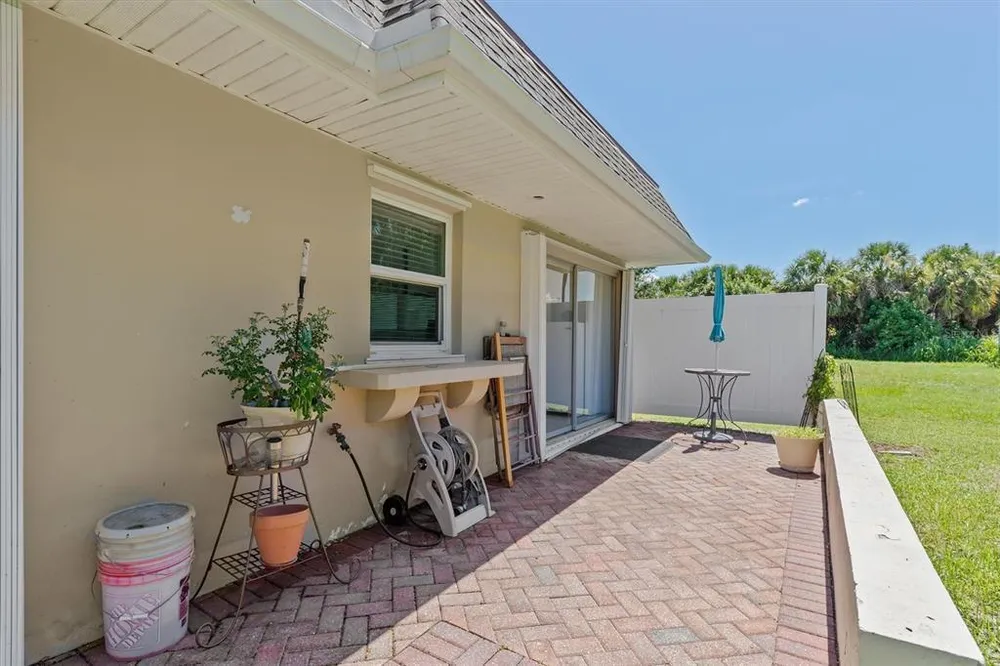 18579 Robinson Ave, Port Charlotte, FL 33948