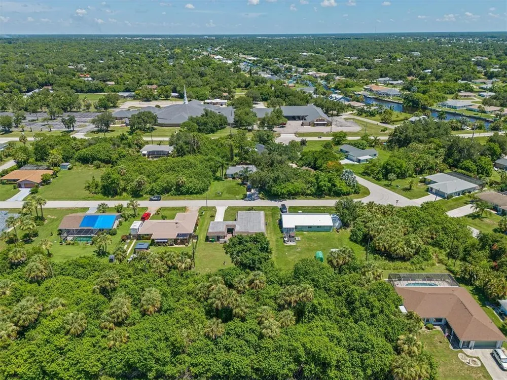 18579 Robinson Ave, Port Charlotte, FL 33948