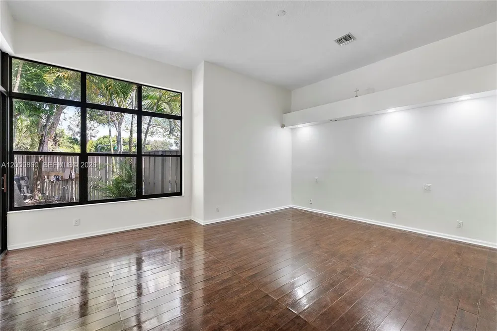 2449 NW 64th St, Boca Raton, FL 33496