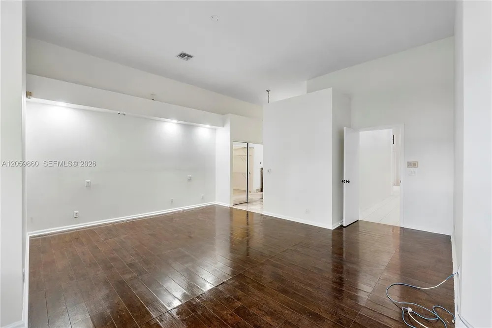 2449 NW 64th St, Boca Raton, FL 33496