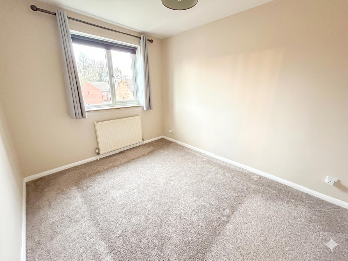 St. Hildas Close, Daventry Image 8