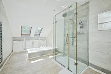 Buckingham Road, Silverstone, Towcester