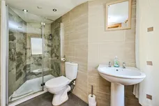 Buckingham Road, Silverstone, Towcester