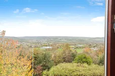 North Bank Road, Bingley
