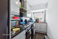 Howard Road, LONDON