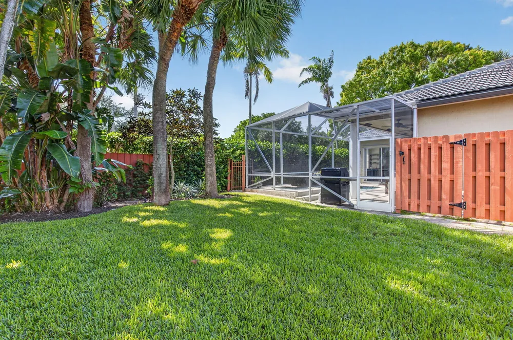 1365 E Barwick Ranch Circle, Delray Beach, FL 33445