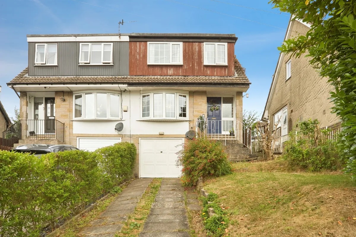 Harewood Crescent, Oakworth, Keighley