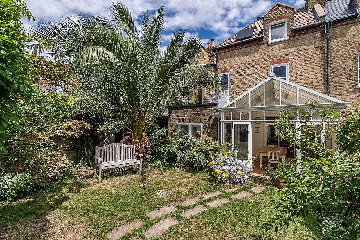 Cromford Road, London, SW18 photo 3