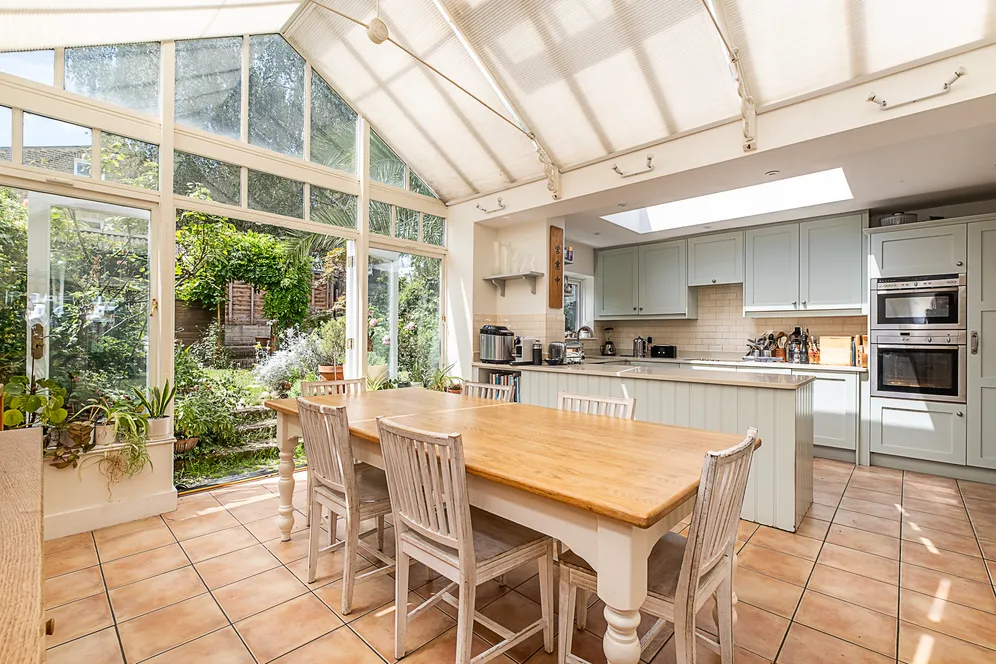 Cromford Road, London, SW18 photo 4