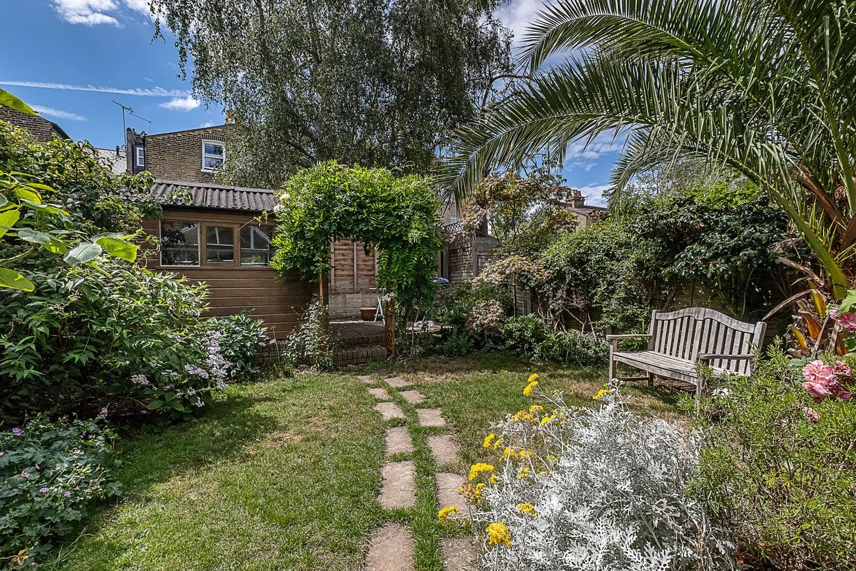 Cromford Road, London, SW18 photo 5