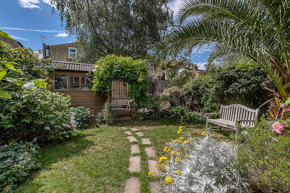 Cromford Road, London, SW18 photo 5