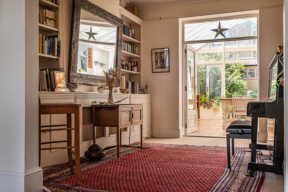 Cromford Road, London, SW18 photo 11