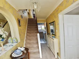 Arundel Drive, Fareham thumb 2
