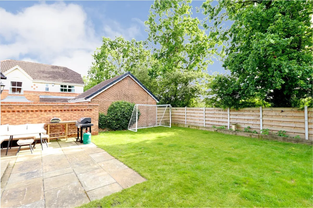 Etty Close, Stamford Bridge, York
