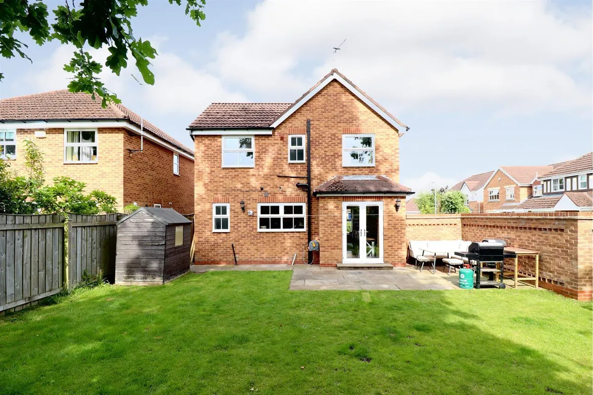 Etty Close, Stamford Bridge, York
