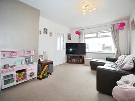 Lowerdale Drive, Llantrisant, Pontyclun thumb 2