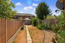 Longfield Road, Tring