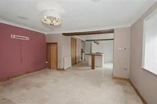 Temple Way, Worth, DEAL