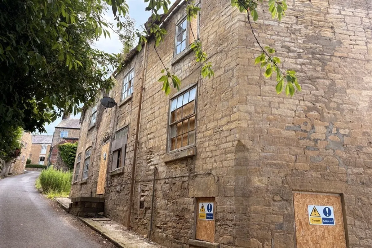 Church Hill, Bramham, WETHERBY