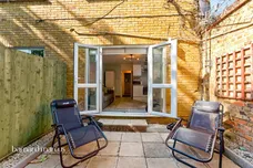 Elizabeth Place, London