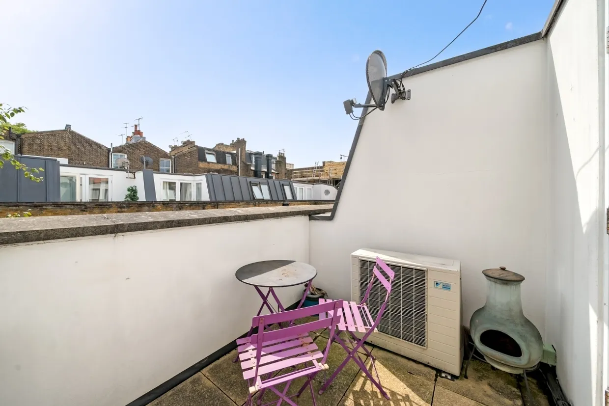 Golden Cross Mews London W11 photo 4