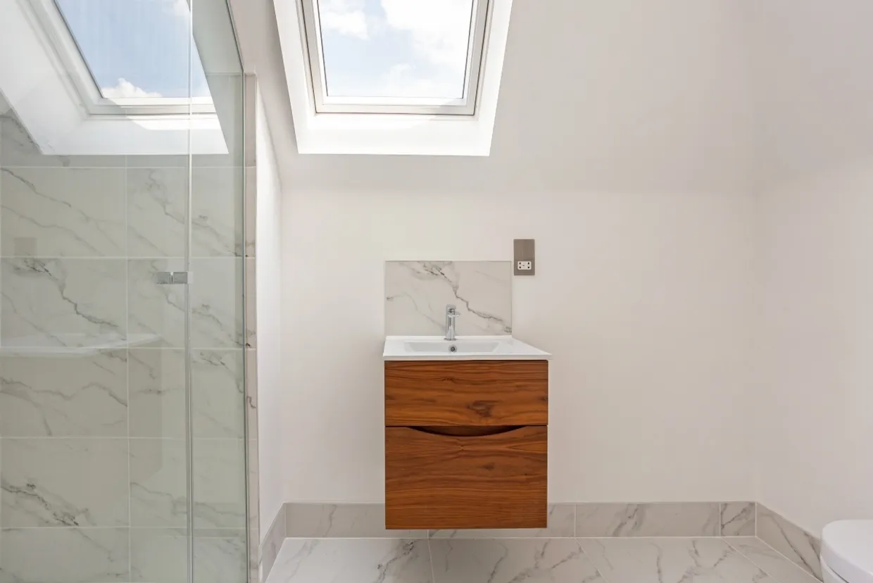 Cranley Road Guildford GU1 photo 8