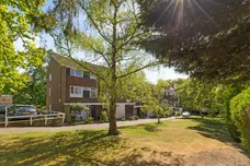 College Road Dulwich SE21 photo 5