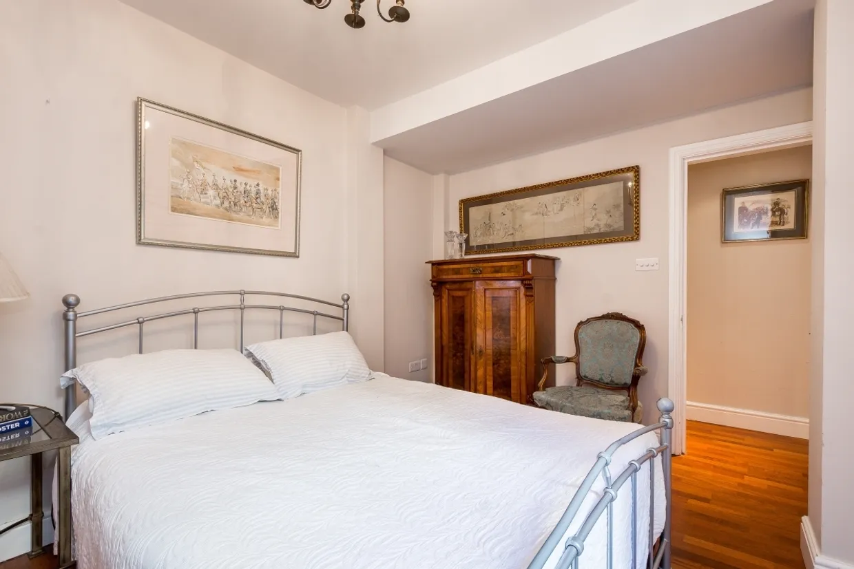 Campden Grove London W8 photo 9