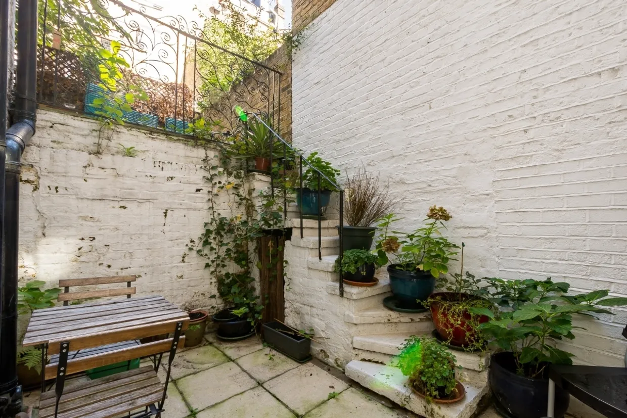 Campden Grove London W8 photo 10