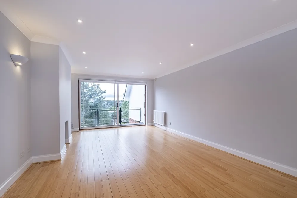 Arthur Road London SW19 photo 3