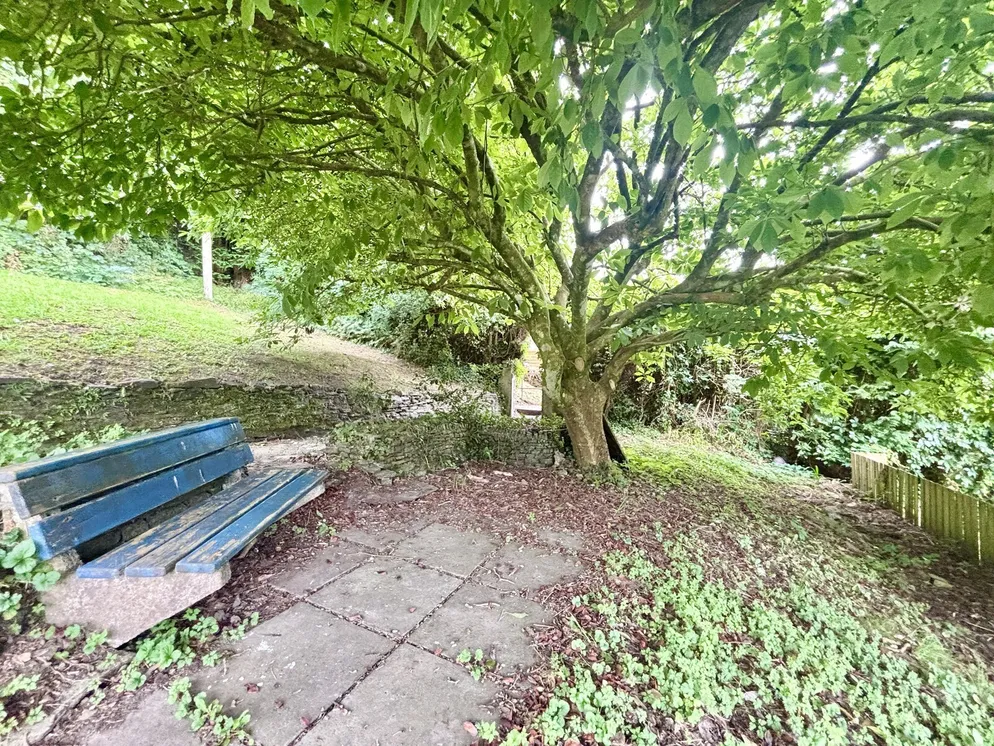 Property carousel item 25