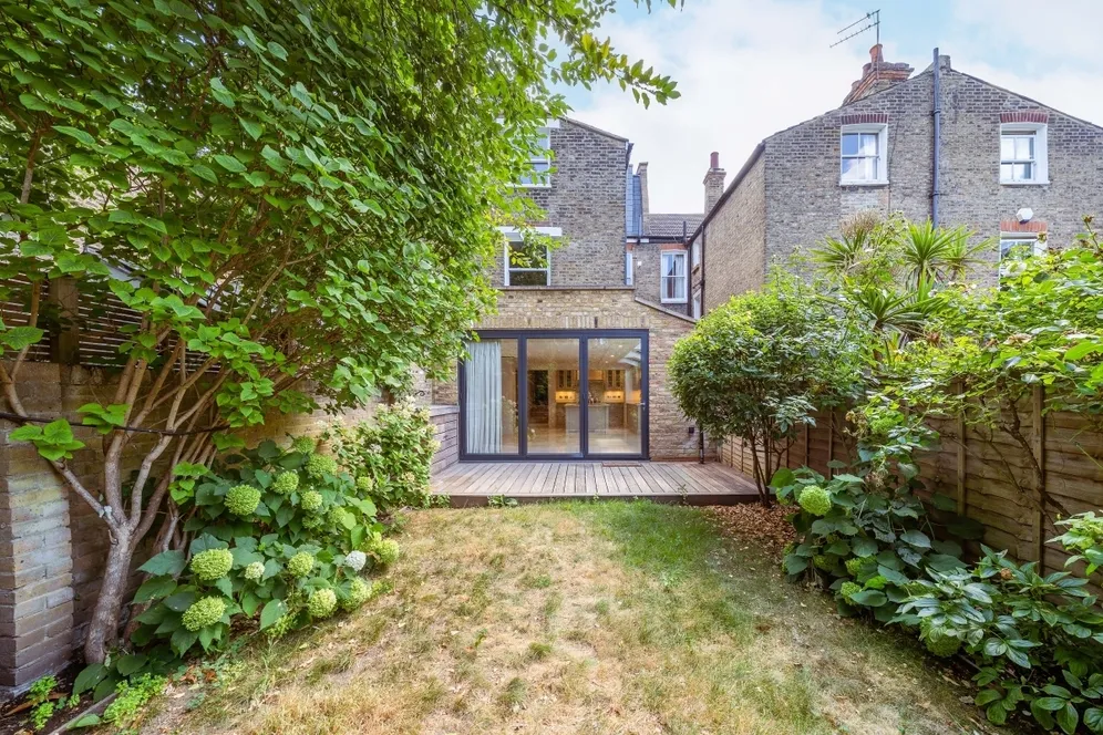 Fernhurst Road London SW6 photo 13
