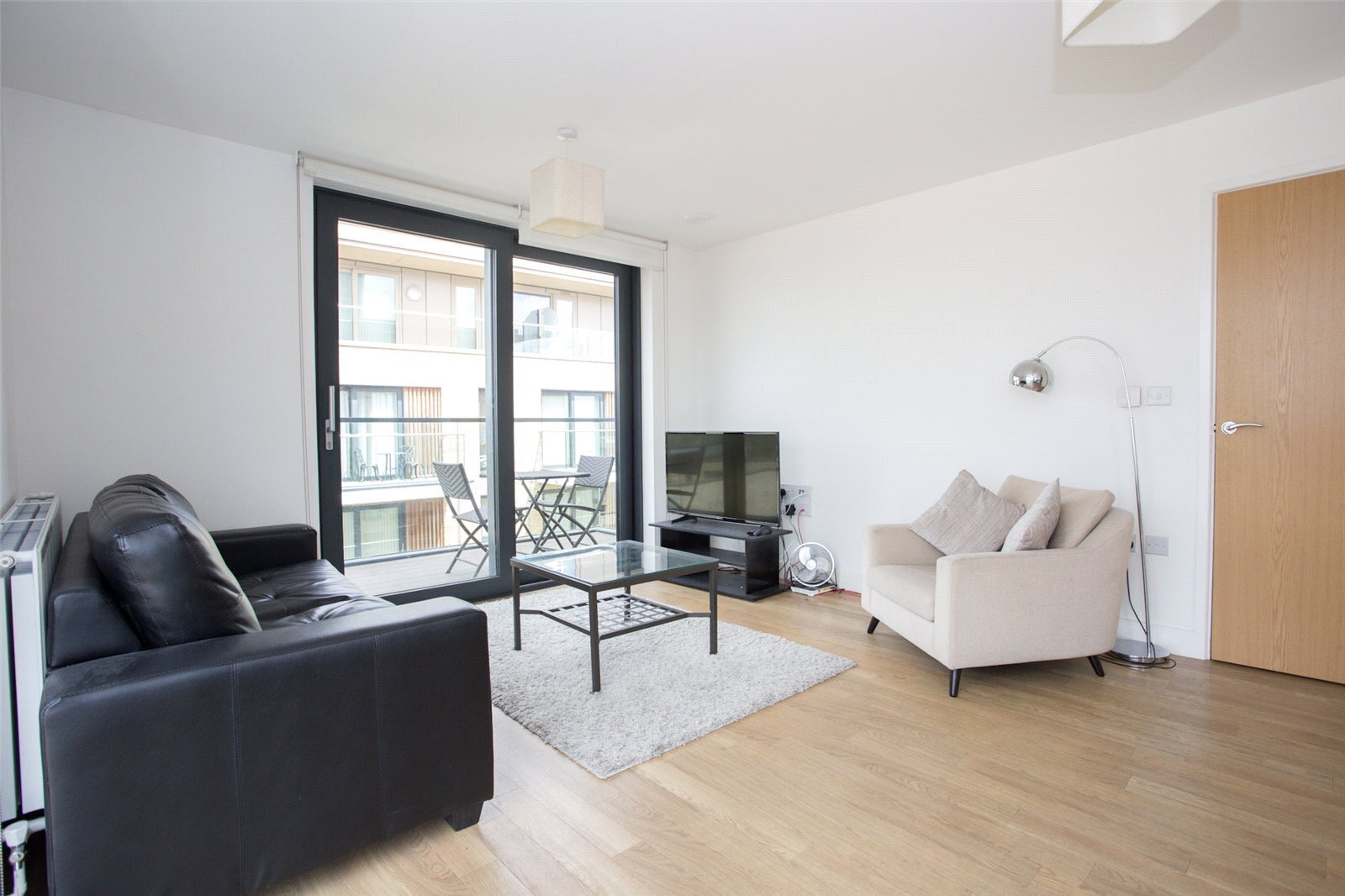 Surrey Quays Road, London,, Greater London, SE16 Image 2