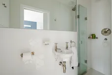Groombridge Road, London, E9 photo 15