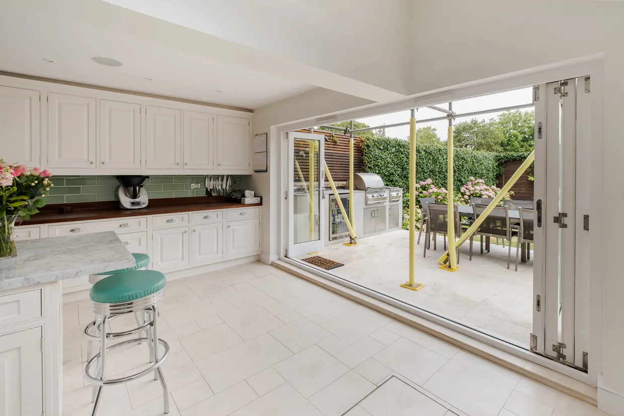 Groombridge Road, London, E9 photo 26