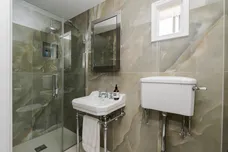 Groombridge Road, London, E9 photo 30