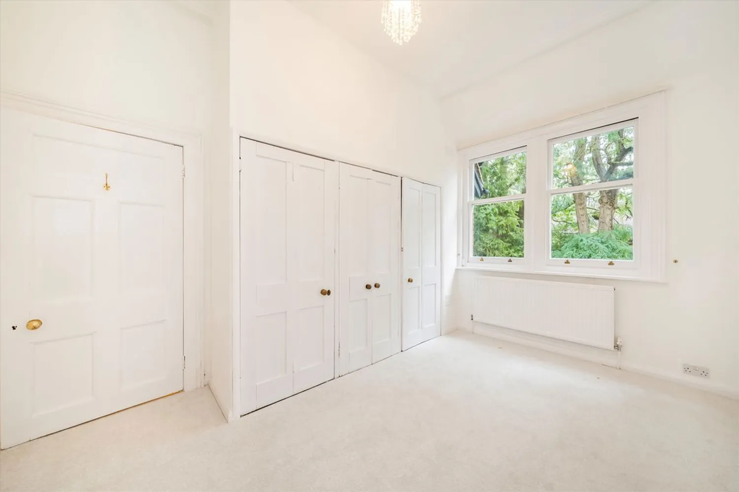 Egerton Road, Weybridge, KT13 photo 6