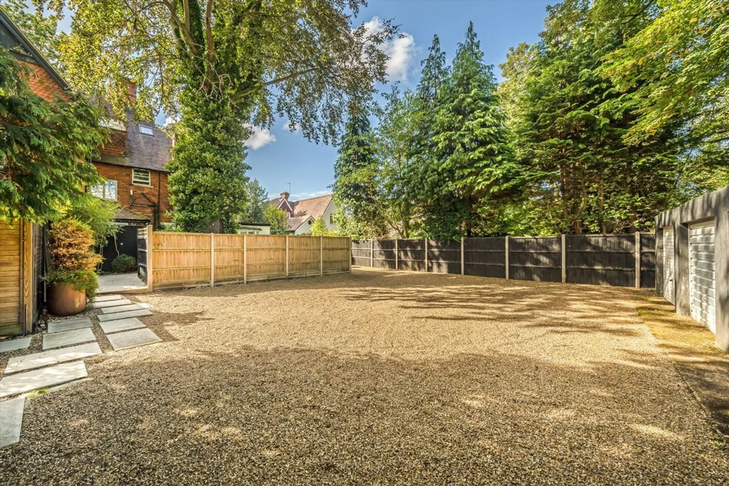 Egerton Road, Weybridge, KT13 photo 8