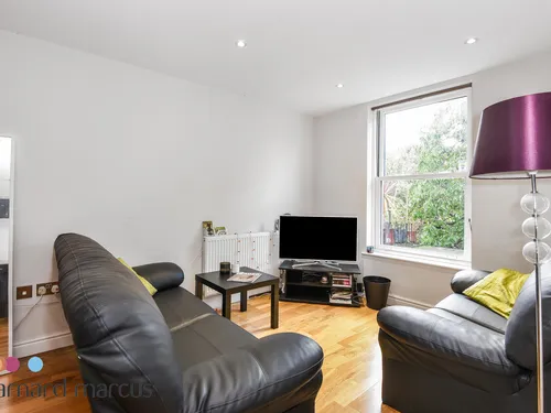 Tadmor Street, Shepherds Bush, Londonphoto