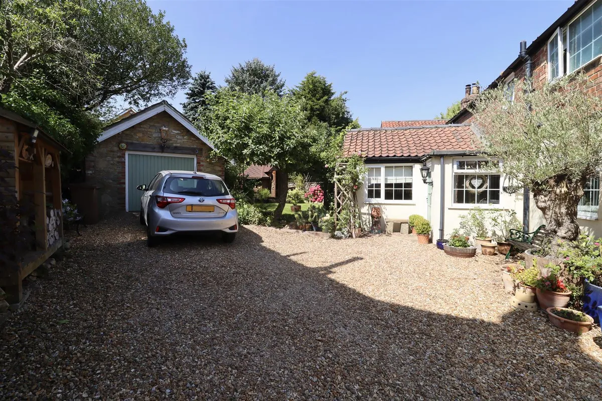 Wold View Cottages, High Street, Sancton, York