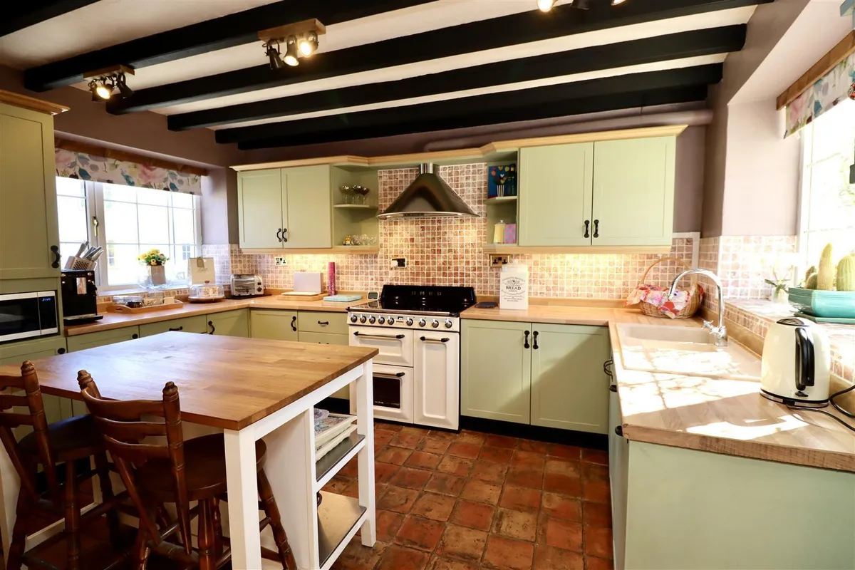 Wold View Cottages, High Street, Sancton, York