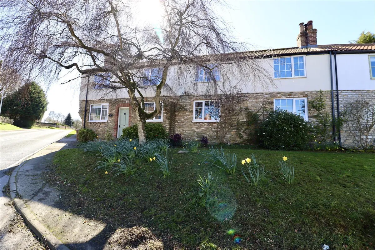 Wold View Cottages, High Street, Sancton, York