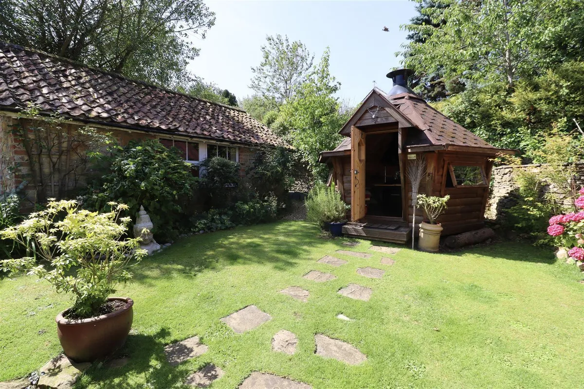 Wold View Cottages, High Street, Sancton, York