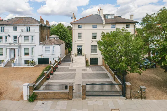 Shooters Hill Road, Blackheath, SE3