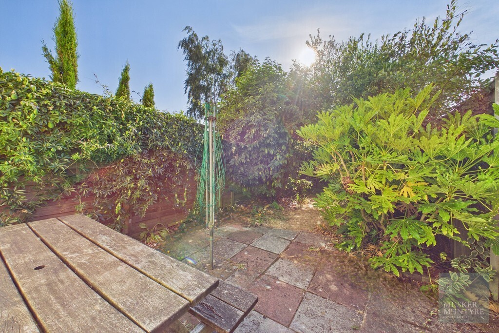 Kemps Lane, Beccles Image 14